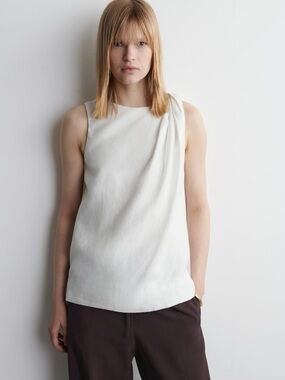 NWT COS (size 8) TWISTED-DETAIL LINEN TOP